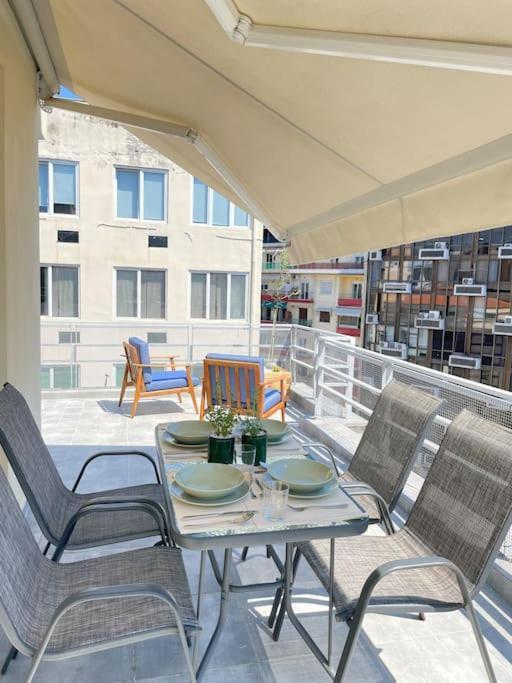 Domus City Apartment With Wonderful Balcony Thessaloníki Ngoại thất bức ảnh