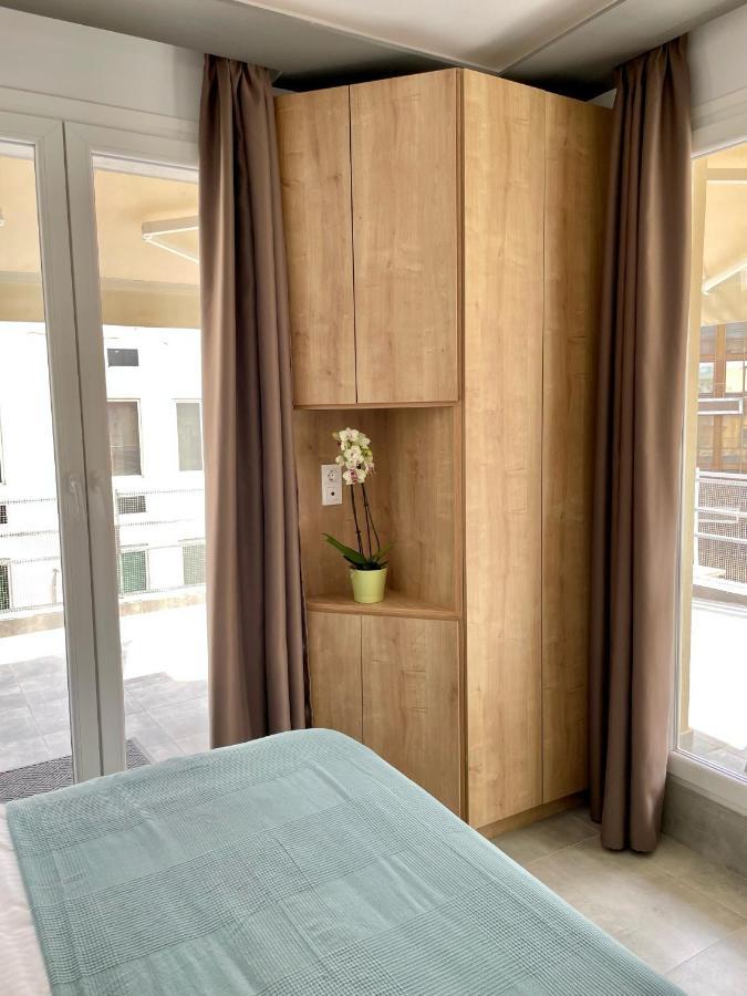Domus City Apartment With Wonderful Balcony Thessaloníki Ngoại thất bức ảnh